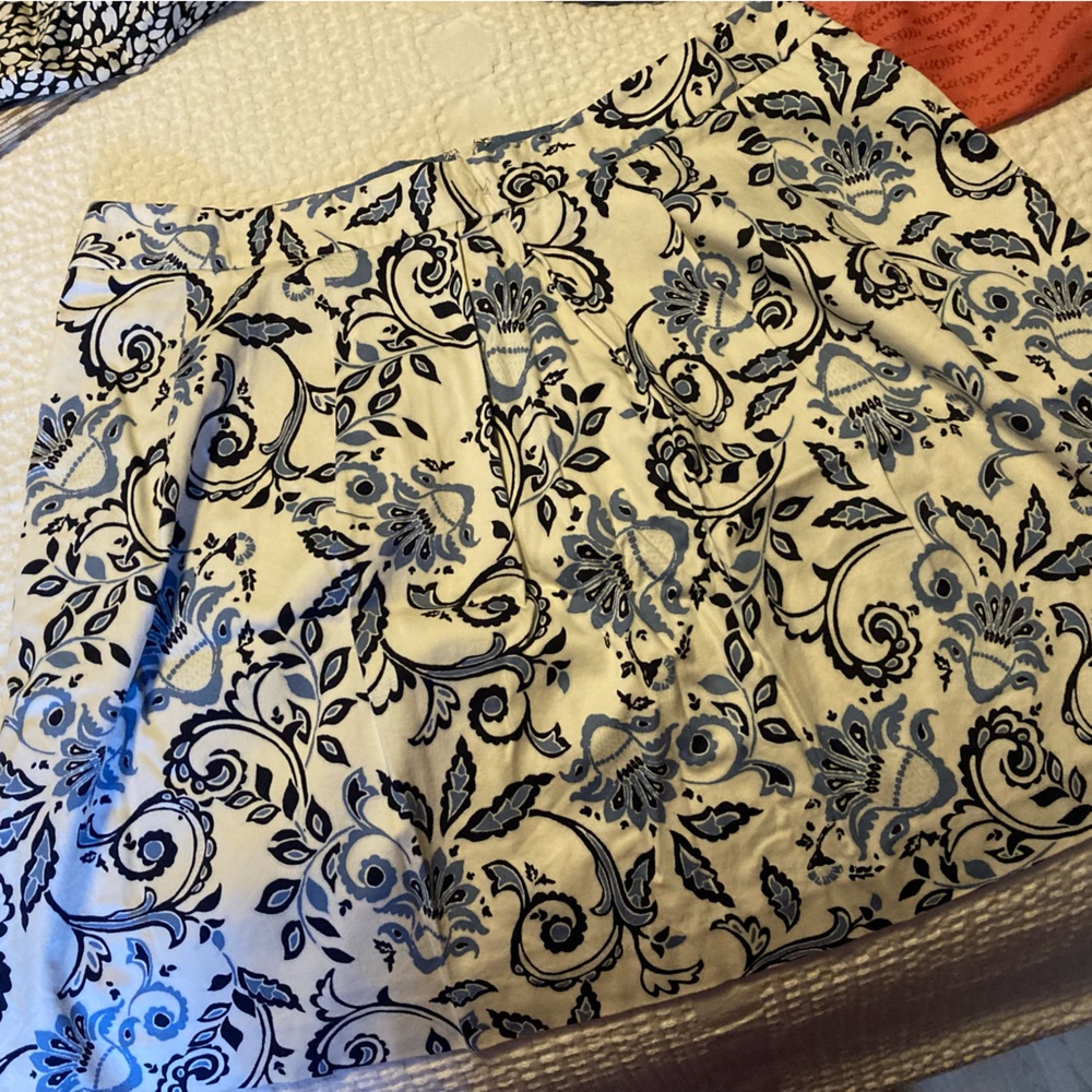 LOFT women’s skirt